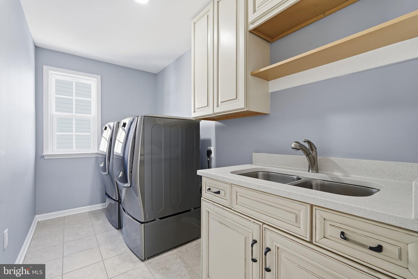 13826 ESTATE MANOR DR, GAINESVILLE, Virginia 20155, 4 Bedrooms Bedrooms, ,4 BathroomsBathrooms,Residential,For sale,13826 ESTATE MANOR DR,VAPW2111876 MLS # VAPW2111876