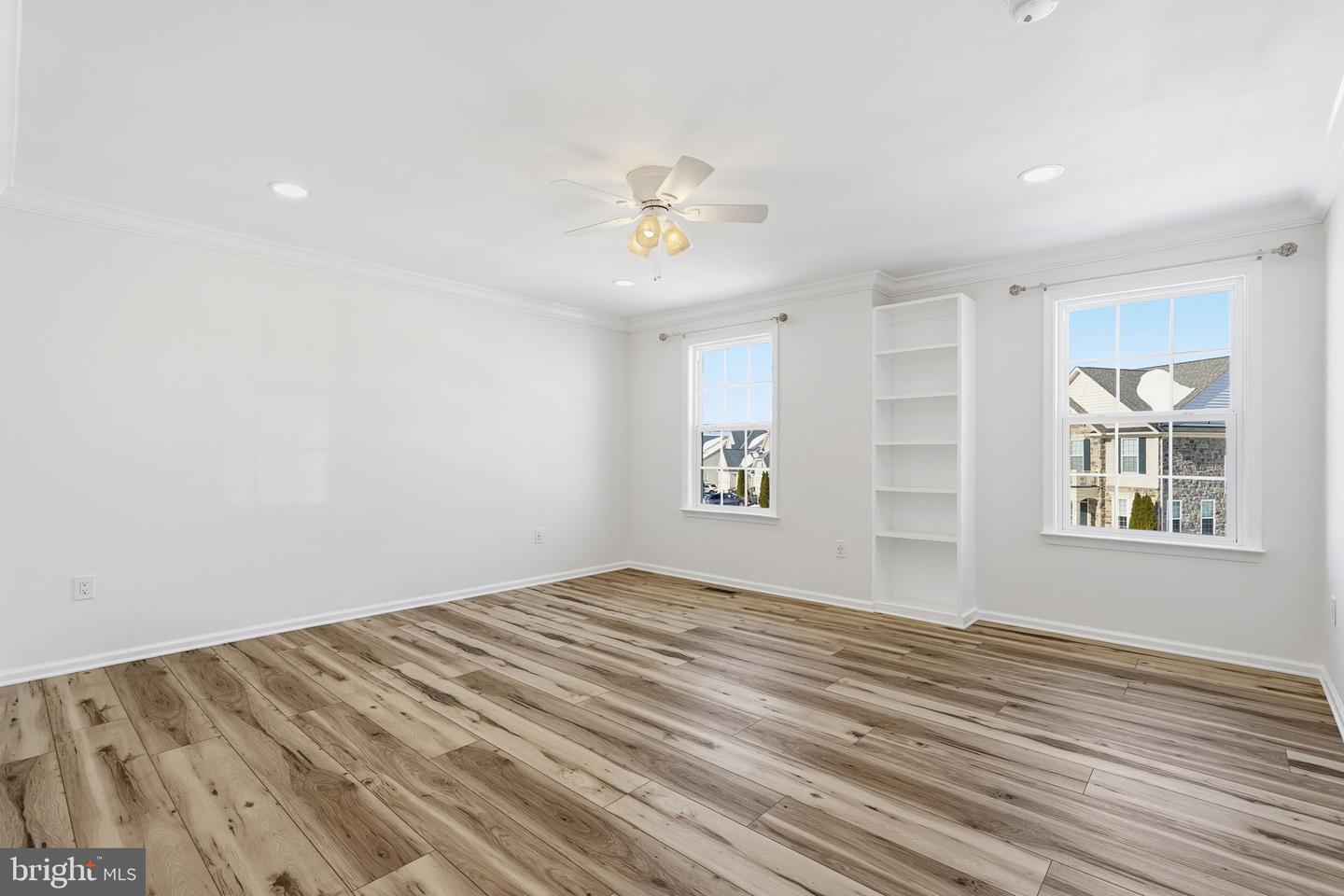 13826 ESTATE MANOR DR, GAINESVILLE, Virginia 20155, 4 Bedrooms Bedrooms, ,4 BathroomsBathrooms,Residential,For sale,13826 ESTATE MANOR DR,VAPW2111876 MLS # VAPW2111876