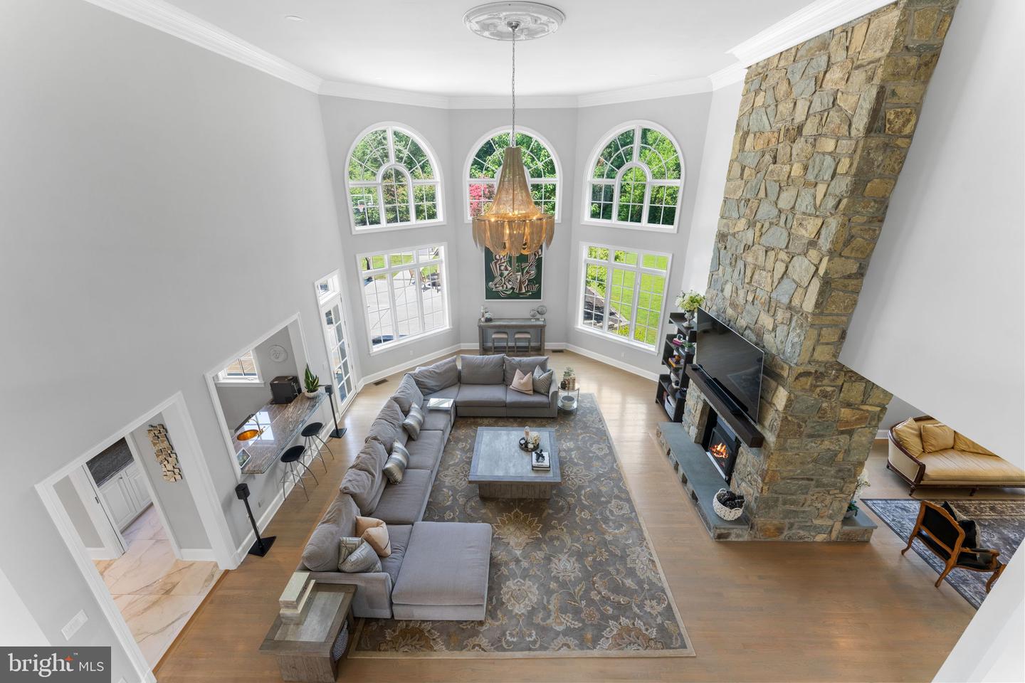 9500 GEORGETOWN PIKE, GREAT FALLS, Virginia 22066, 6 Bedrooms Bedrooms, ,7 BathroomsBathrooms,Residential,For sale,9500 GEORGETOWN PIKE,VAFX2289016 MLS # VAFX2289016