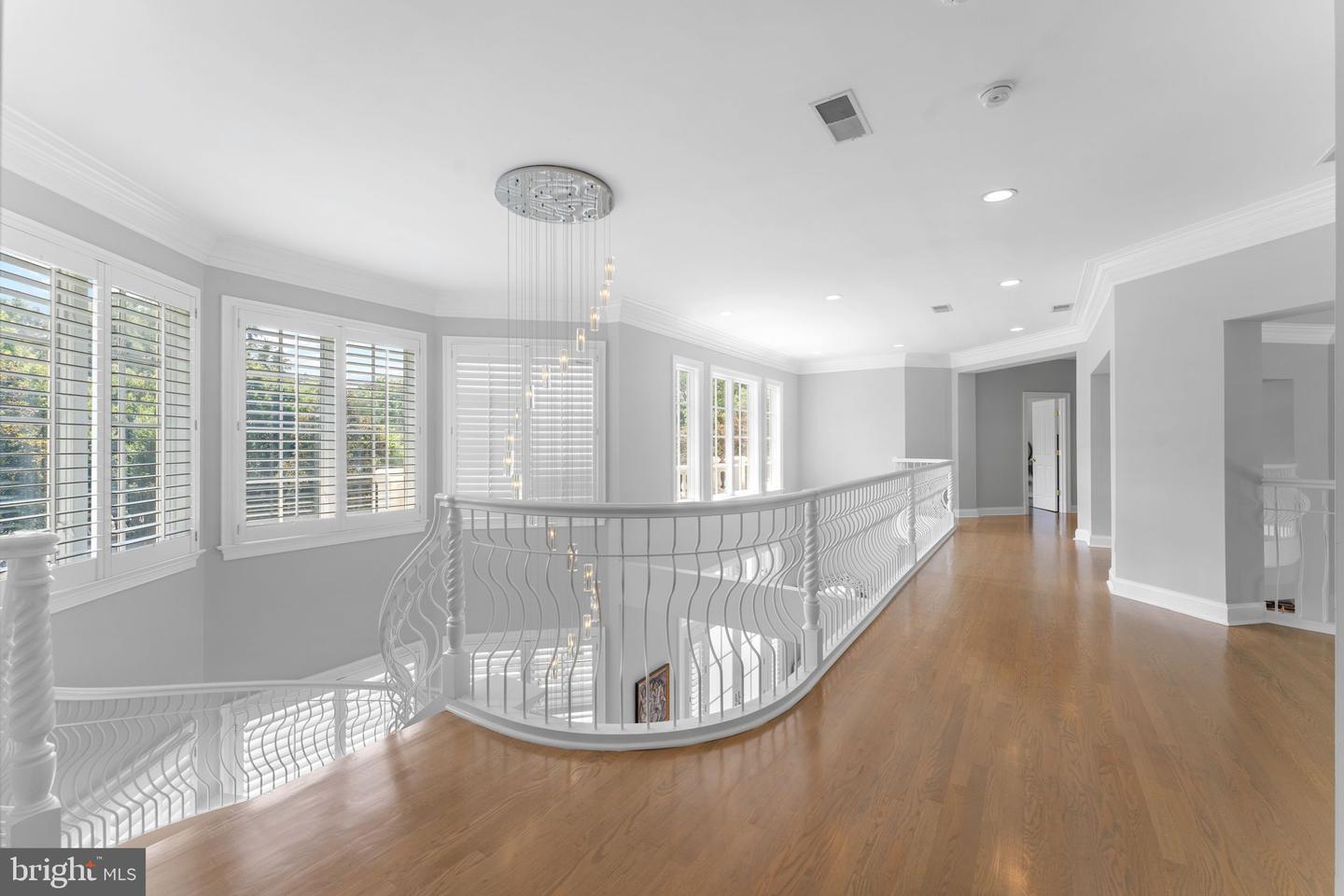 9500 GEORGETOWN PIKE, GREAT FALLS, Virginia 22066, 6 Bedrooms Bedrooms, ,7 BathroomsBathrooms,Residential,For sale,9500 GEORGETOWN PIKE,VAFX2289016 MLS # VAFX2289016