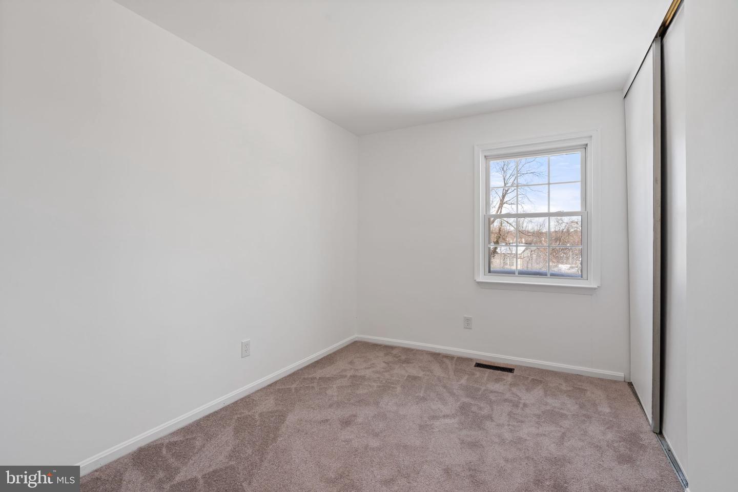 9694 HAGEL CIR #39/C, LORTON, Virginia 22079, 2 Bedrooms Bedrooms, 4 Rooms Rooms,1 BathroomBathrooms,Residential,For sale,9694 HAGEL CIR #39/C,VAFX2289030 MLS # VAFX2289030