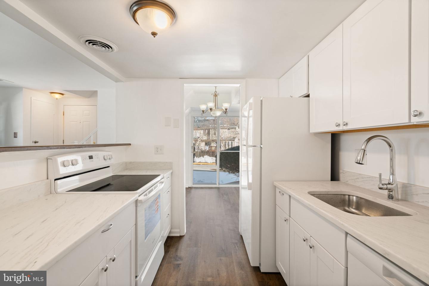 9694 HAGEL CIR #39/C, LORTON, Virginia 22079, 2 Bedrooms Bedrooms, 4 Rooms Rooms,1 BathroomBathrooms,Residential,For sale,9694 HAGEL CIR #39/C,VAFX2289030 MLS # VAFX2289030