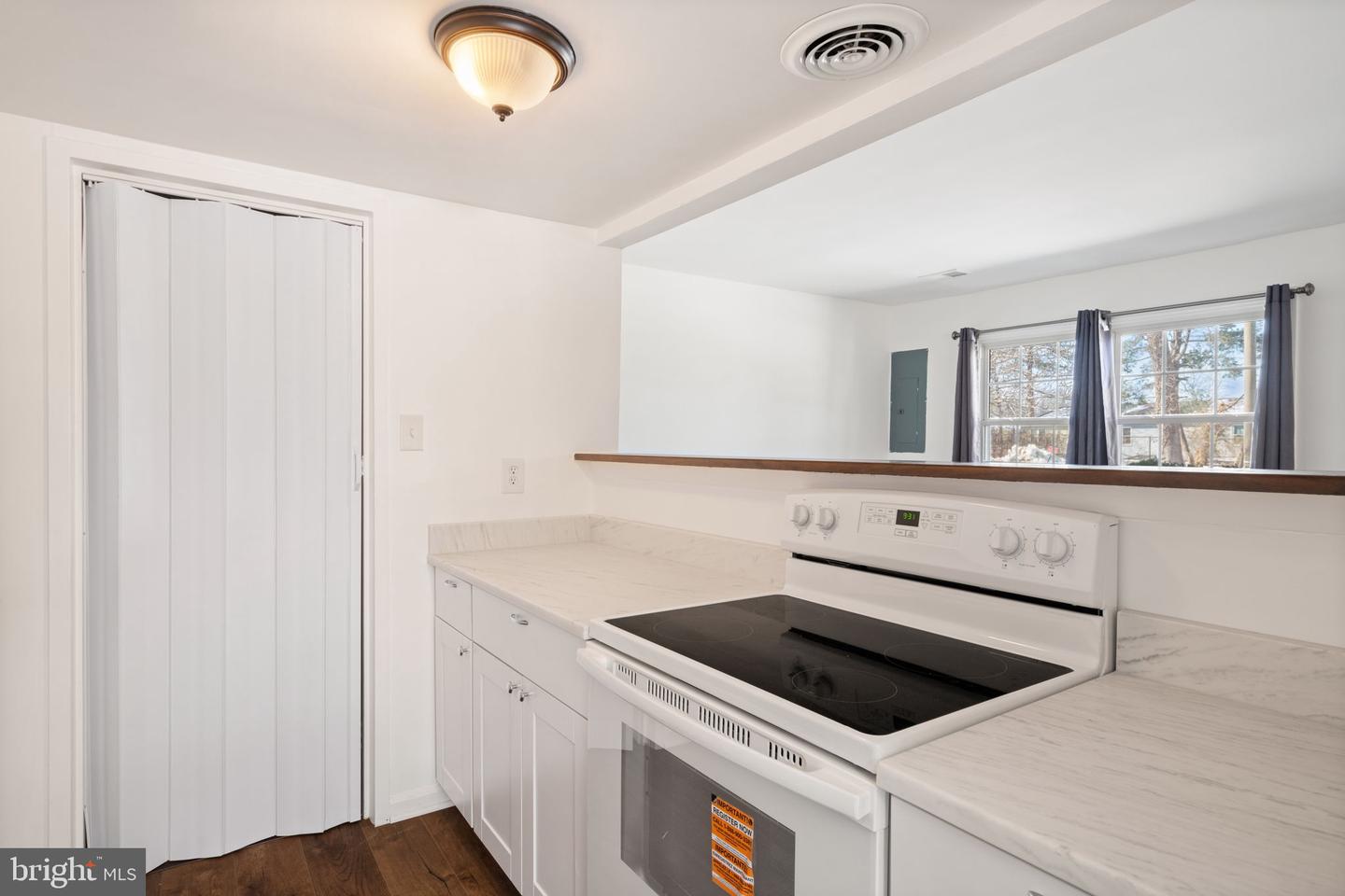 9694 HAGEL CIR #39/C, LORTON, Virginia 22079, 2 Bedrooms Bedrooms, 4 Rooms Rooms,1 BathroomBathrooms,Residential,For sale,9694 HAGEL CIR #39/C,VAFX2289030 MLS # VAFX2289030