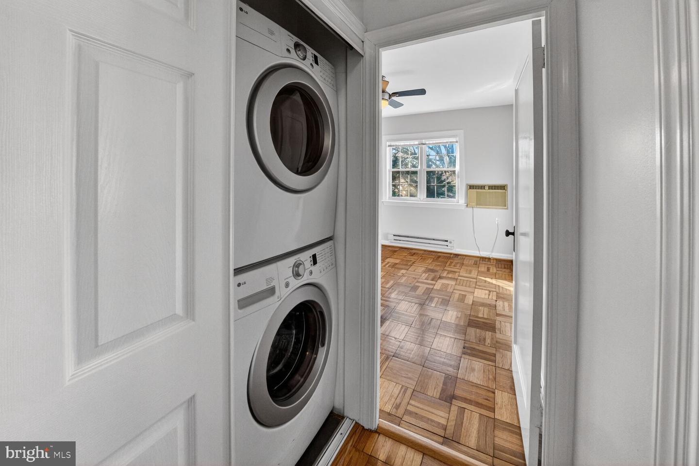 1103 BEVERLEY DR, ALEXANDRIA, Virginia 22302, 2 Bedrooms Bedrooms, ,1 BathroomBathrooms,Residential,For sale,1103 BEVERLEY DR,VAAX2053828 MLS # VAAX2053828