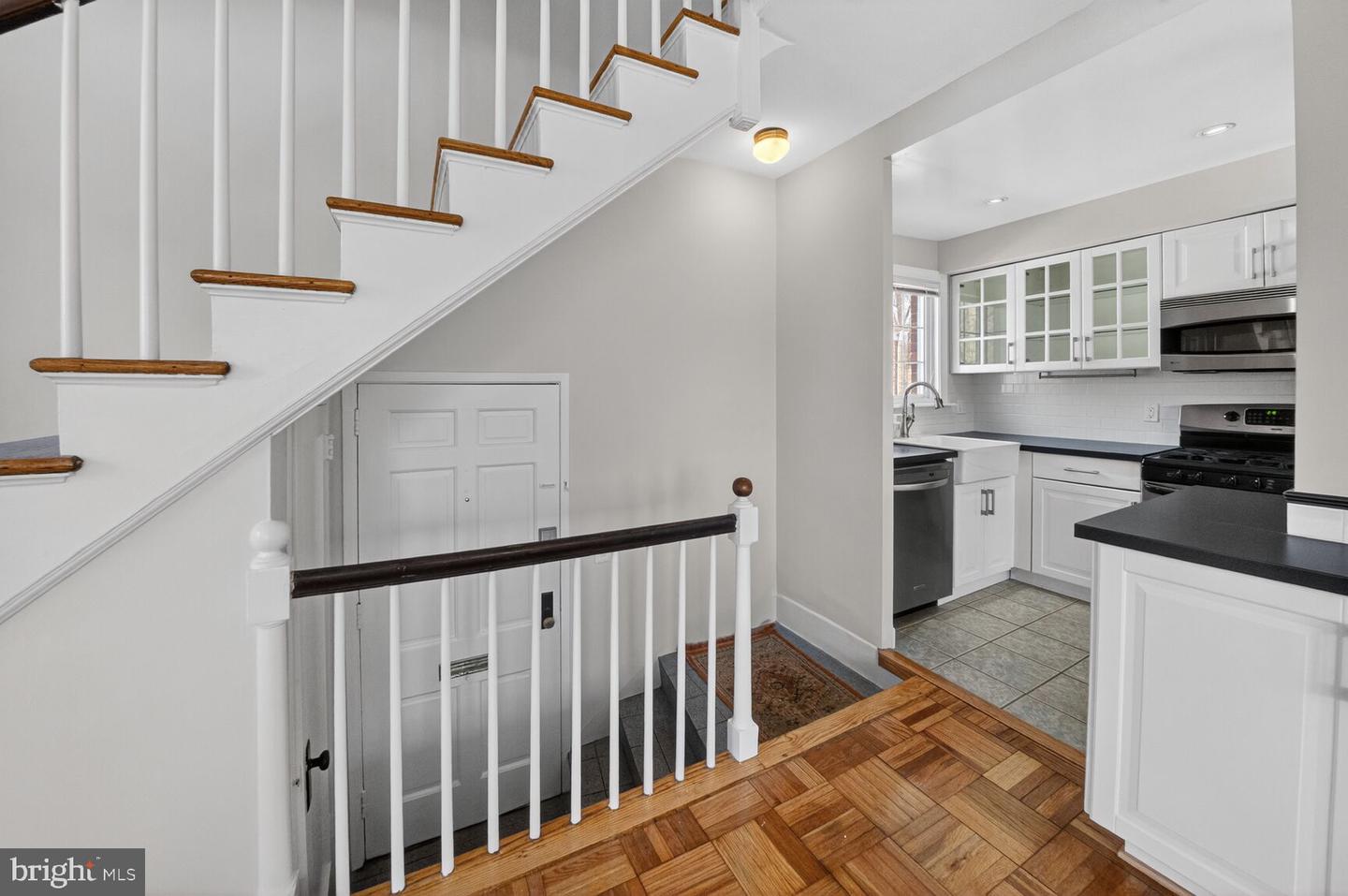 1103 BEVERLEY DR, ALEXANDRIA, Virginia 22302, 2 Bedrooms Bedrooms, ,1 BathroomBathrooms,Residential,For sale,1103 BEVERLEY DR,VAAX2053828 MLS # VAAX2053828