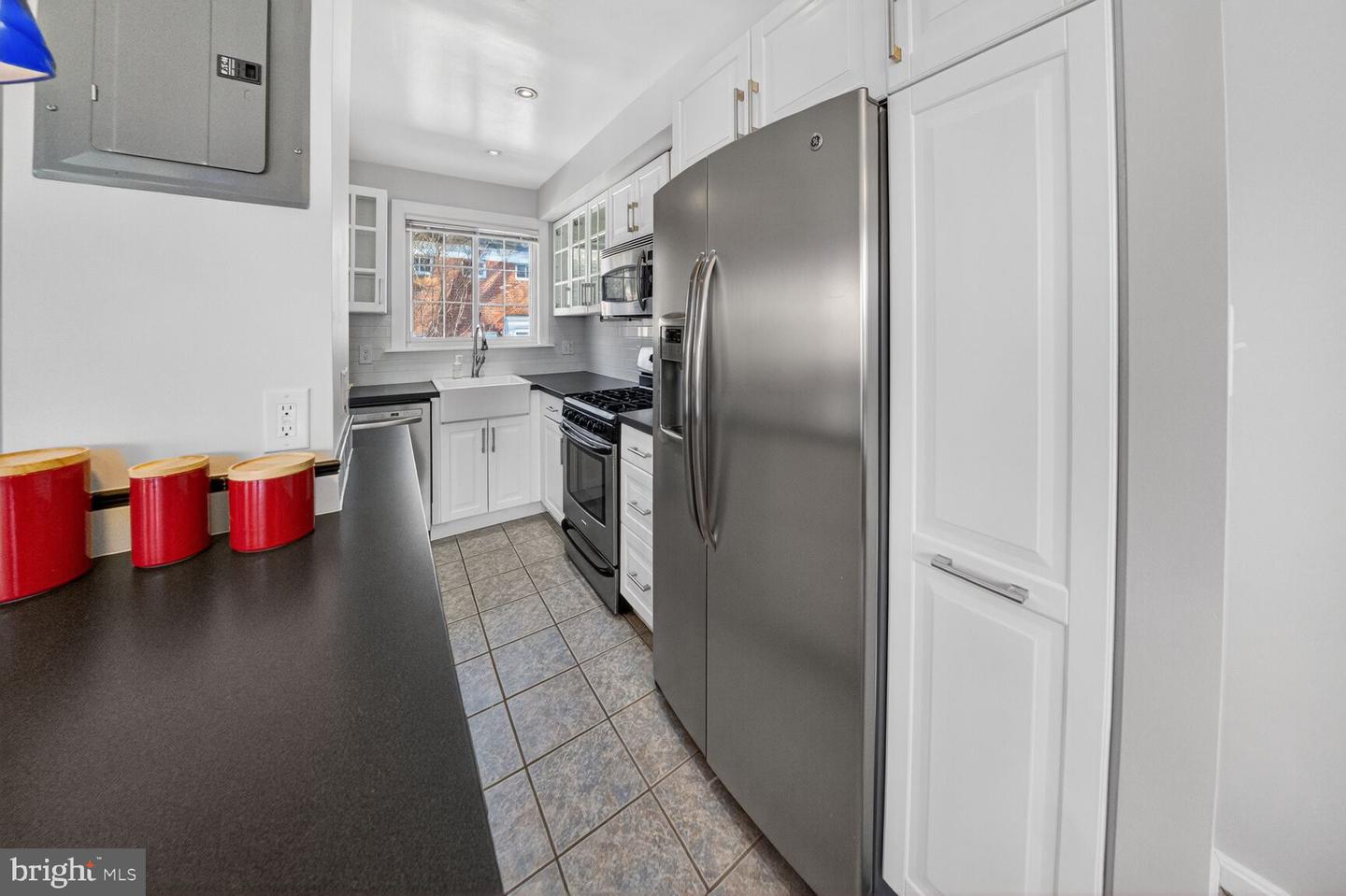 1103 BEVERLEY DR, ALEXANDRIA, Virginia 22302, 2 Bedrooms Bedrooms, ,1 BathroomBathrooms,Residential,For sale,1103 BEVERLEY DR,VAAX2053828 MLS # VAAX2053828