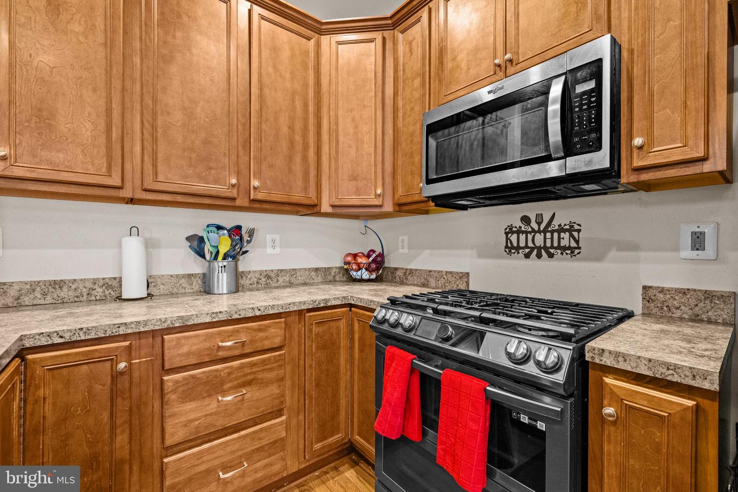 103 CORAL REEF CT, STAFFORD, Virginia 22554, 4 Bedrooms Bedrooms, 10 Rooms Rooms,3 BathroomsBathrooms,Residential,For sale,103 CORAL REEF CT,VAST2045818 MLS # VAST2045818