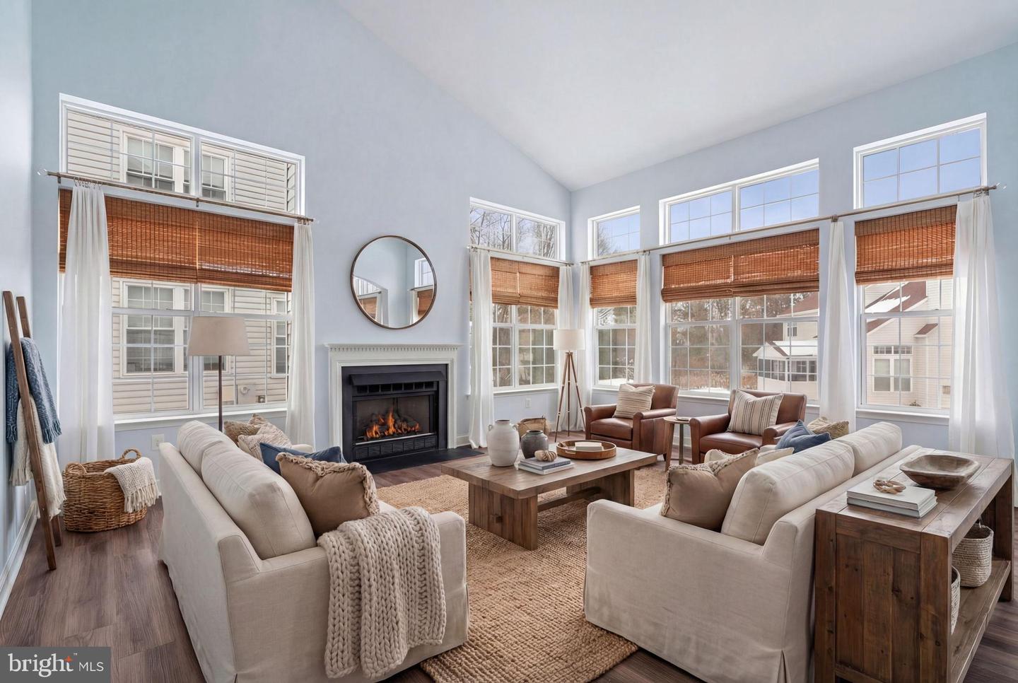 105 BUGLE CT NE, LEESBURG, Virginia 20176, 5 Bedrooms Bedrooms, 16 Rooms Rooms,3 BathroomsBathrooms,Residential,For sale,105 BUGLE CT NE,VALO2115294 MLS # VALO2115294