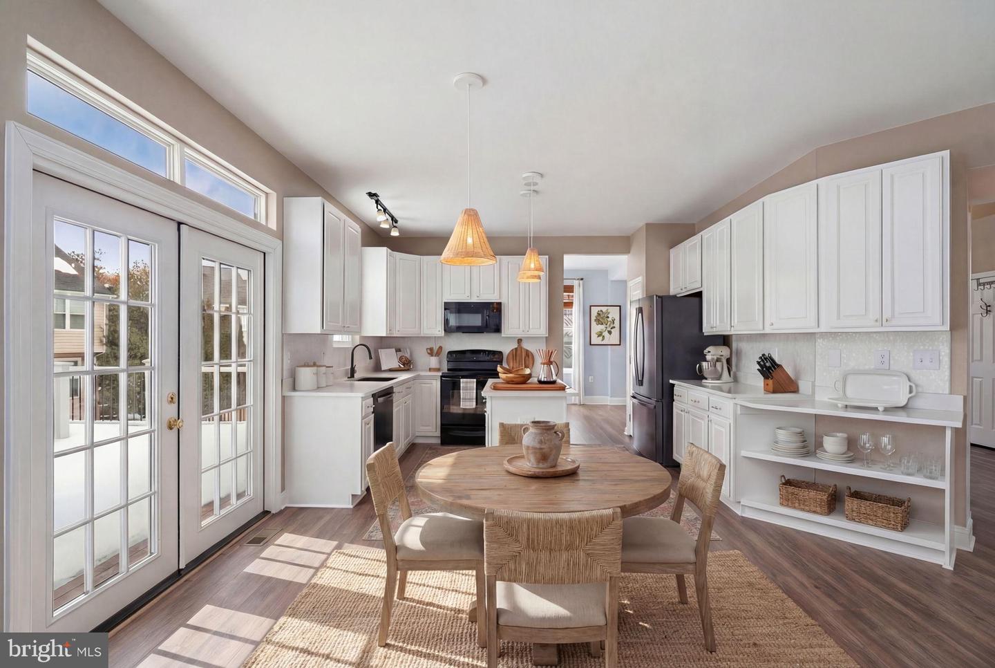 105 BUGLE CT NE, LEESBURG, Virginia 20176, 5 Bedrooms Bedrooms, 16 Rooms Rooms,3 BathroomsBathrooms,Residential,For sale,105 BUGLE CT NE,VALO2115294 MLS # VALO2115294