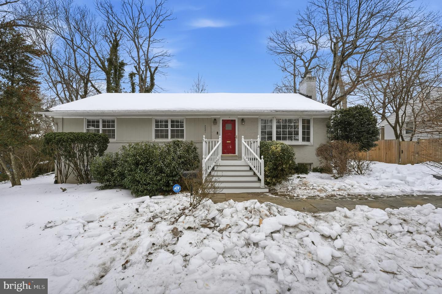 7321 MASONVILLE DR, ANNANDALE, Virginia 22003, 4 Bedrooms Bedrooms, ,3 BathroomsBathrooms,Residential,For sale,7321 MASONVILLE DR,VAFX2289202 MLS # VAFX2289202