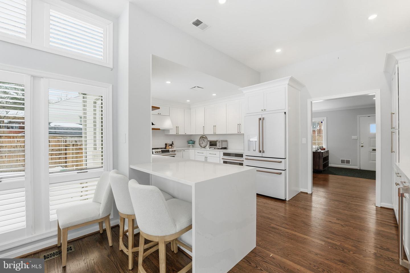 7321 MASONVILLE DR, ANNANDALE, Virginia 22003, 4 Bedrooms Bedrooms, ,3 BathroomsBathrooms,Residential,For sale,7321 MASONVILLE DR,VAFX2289202 MLS # VAFX2289202