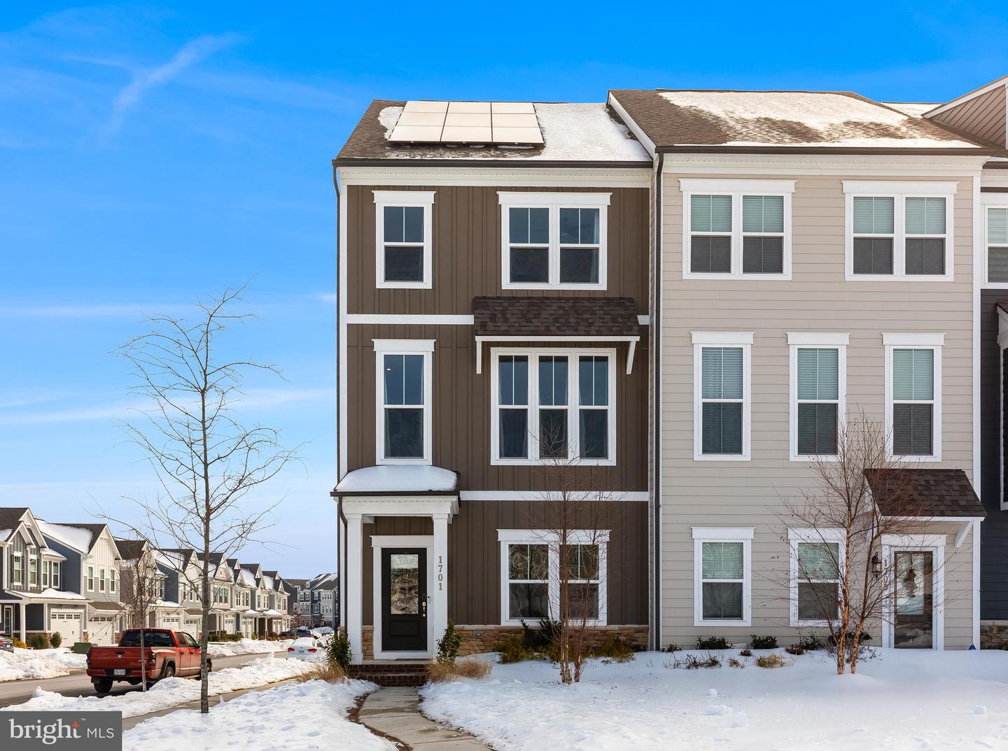 1701 AUTUMN MAPLE LEAF DR, DUMFRIES, Virginia 22026, 4 Bedrooms Bedrooms, ,3 BathroomsBathrooms,Residential,For sale,1701 AUTUMN MAPLE LEAF DR,VAPW2111954 MLS # VAPW2111954