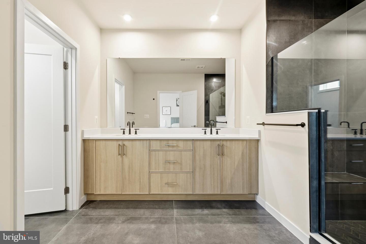 43416 GRANDMOORE ST, ASHBURN, Virginia 20148, 4 Bedrooms Bedrooms, ,3 BathroomsBathrooms,Residential,For sale,43416 GRANDMOORE ST,VALO2115310 MLS # VALO2115310