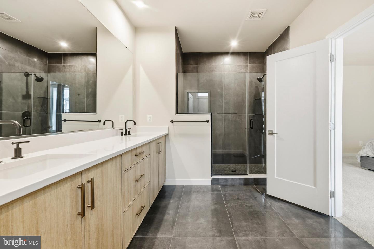 43416 GRANDMOORE ST, ASHBURN, Virginia 20148, 4 Bedrooms Bedrooms, ,3 BathroomsBathrooms,Residential,For sale,43416 GRANDMOORE ST,VALO2115310 MLS # VALO2115310