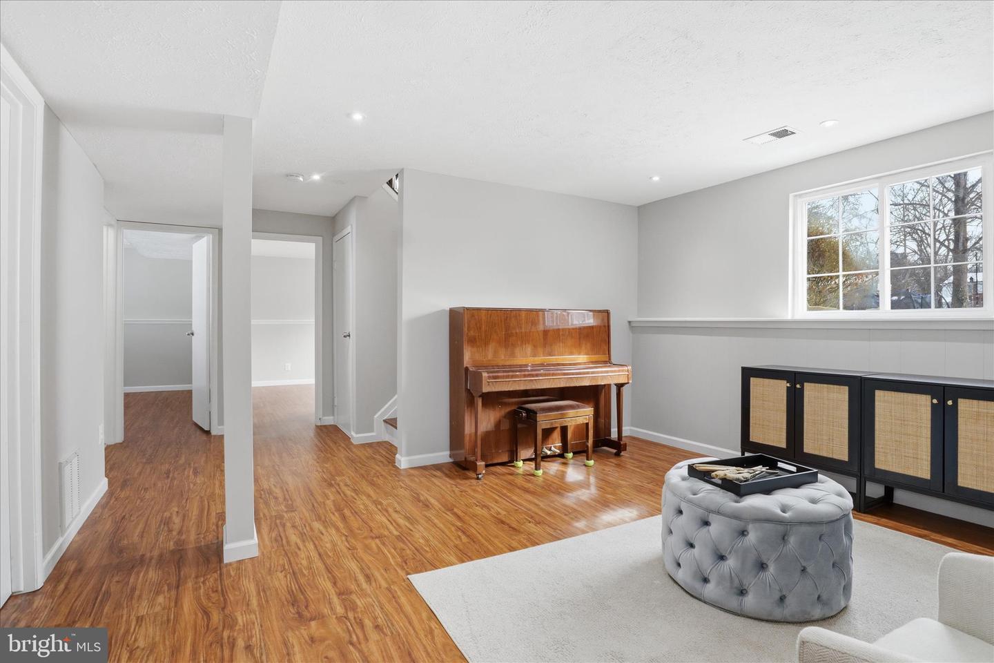 9404 WROUGHT IRON CT, FAIRFAX, Virginia 22032, 4 Bedrooms Bedrooms, ,2 BathroomsBathrooms,Residential,For sale,9404 WROUGHT IRON CT,VAFX2289274 MLS # VAFX2289274