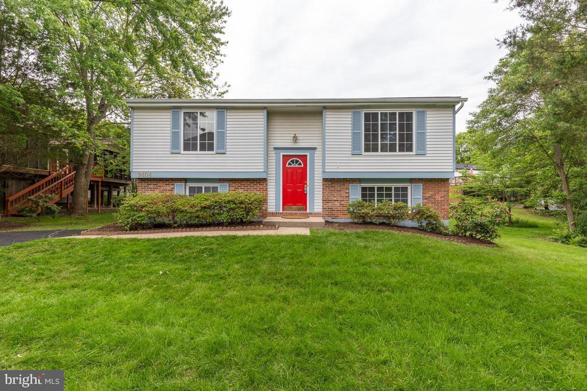 9404 WROUGHT IRON CT, FAIRFAX, Virginia 22032, 4 Bedrooms Bedrooms, ,2 BathroomsBathrooms,Residential,For sale,9404 WROUGHT IRON CT,VAFX2289274 MLS # VAFX2289274
