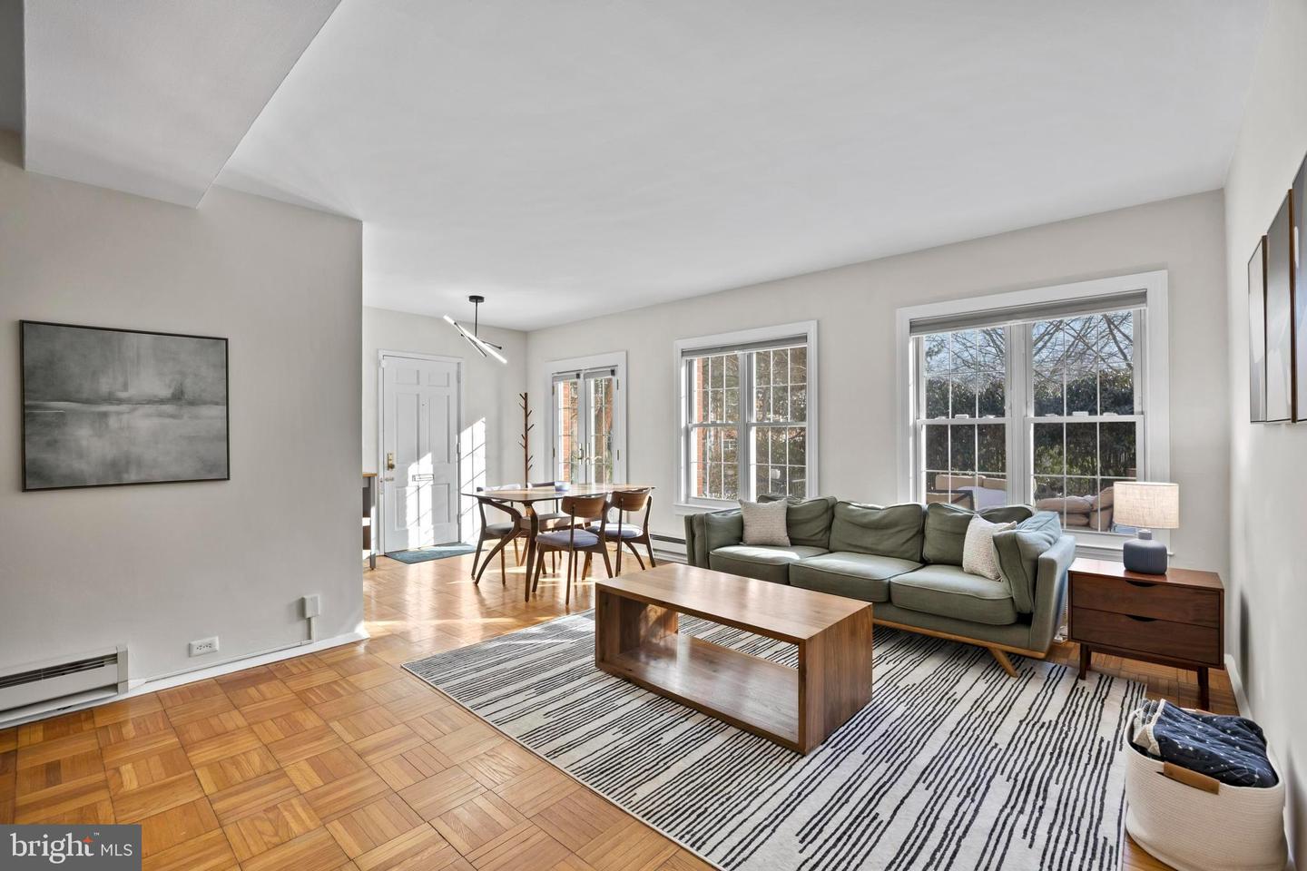 3363 MARTHA CUSTIS DR, ALEXANDRIA, Virginia 22302, 1 Bedroom Bedrooms, ,1 BathroomBathrooms,Residential,For sale,3363 MARTHA CUSTIS DR,VAAX2053874 MLS # VAAX2053874