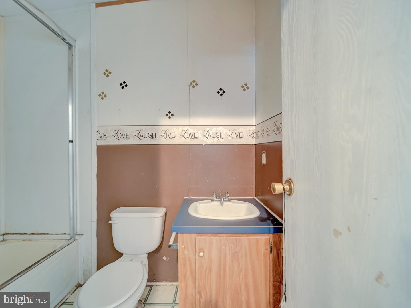 13577 COUNTYLINE CHURCH RD, WOODFORD, Virginia 22580, 3 Bedrooms Bedrooms, ,2 BathroomsBathrooms,Residential,For sale,13577 COUNTYLINE CHURCH RD,VACV2009488 MLS # VACV2009488