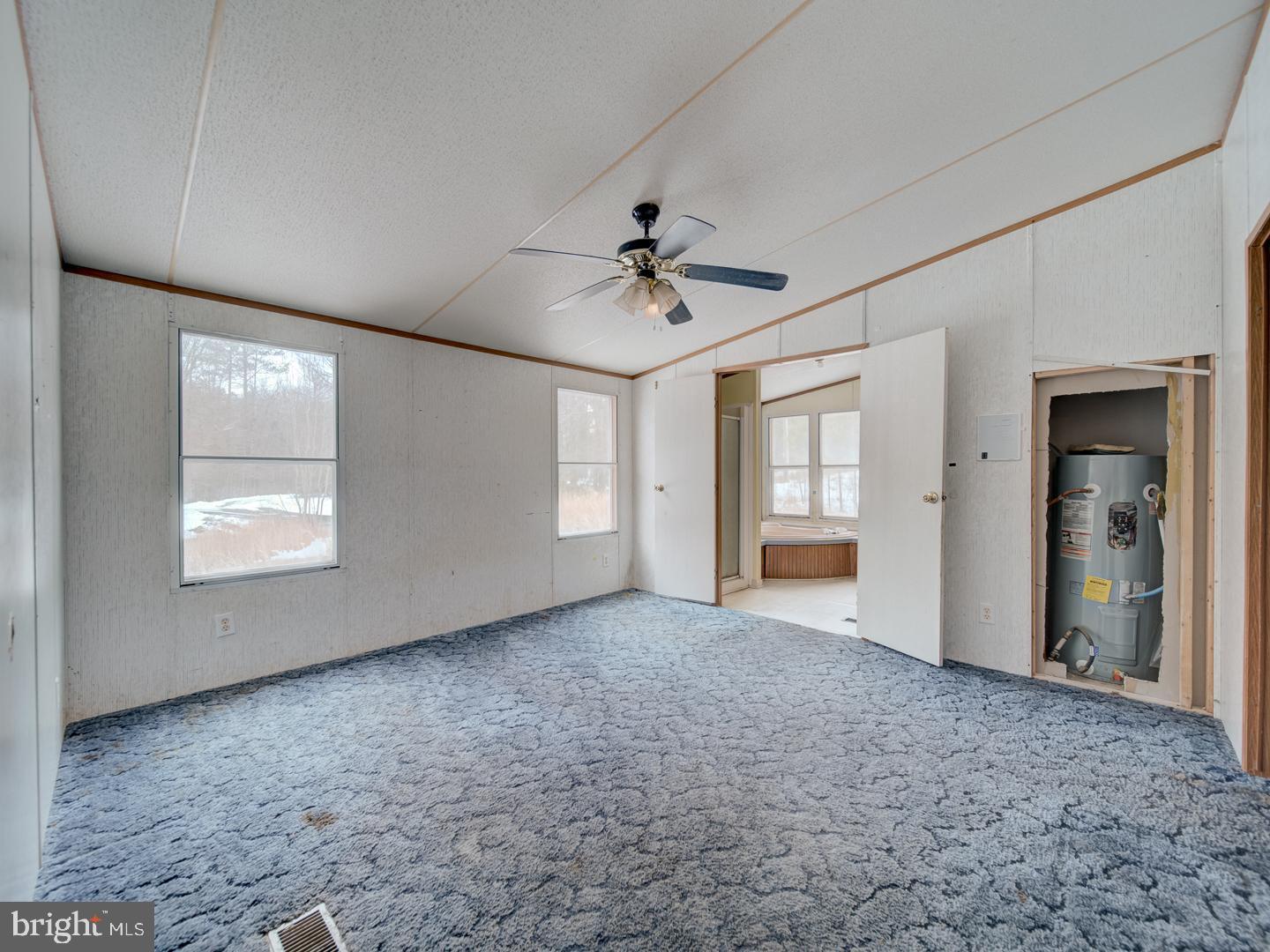 13577 COUNTYLINE CHURCH RD, WOODFORD, Virginia 22580, 3 Bedrooms Bedrooms, ,2 BathroomsBathrooms,Residential,For sale,13577 COUNTYLINE CHURCH RD,VACV2009488 MLS # VACV2009488