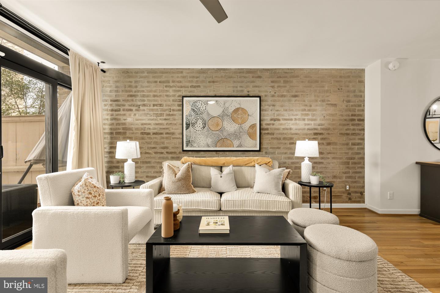 363 N ST SW #363, WASHINGTON, District Of Columbia 20024, 3 Bedrooms Bedrooms, ,3 BathroomsBathrooms,Residential,For sale,363 N ST SW #363,DCDC2245104 MLS # DCDC2245104