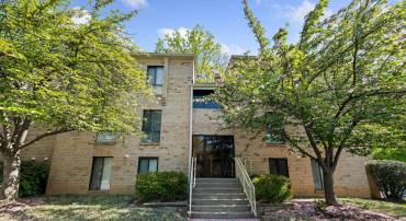 2326 FREETOWN CT #2B, RESTON, Virginia 20191, 2 Bedrooms Bedrooms, 3 Rooms Rooms,1 BathroomBathrooms,Residential,For sale,2326 FREETOWN CT #2B,VAFX2289582 MLS # VAFX2289582