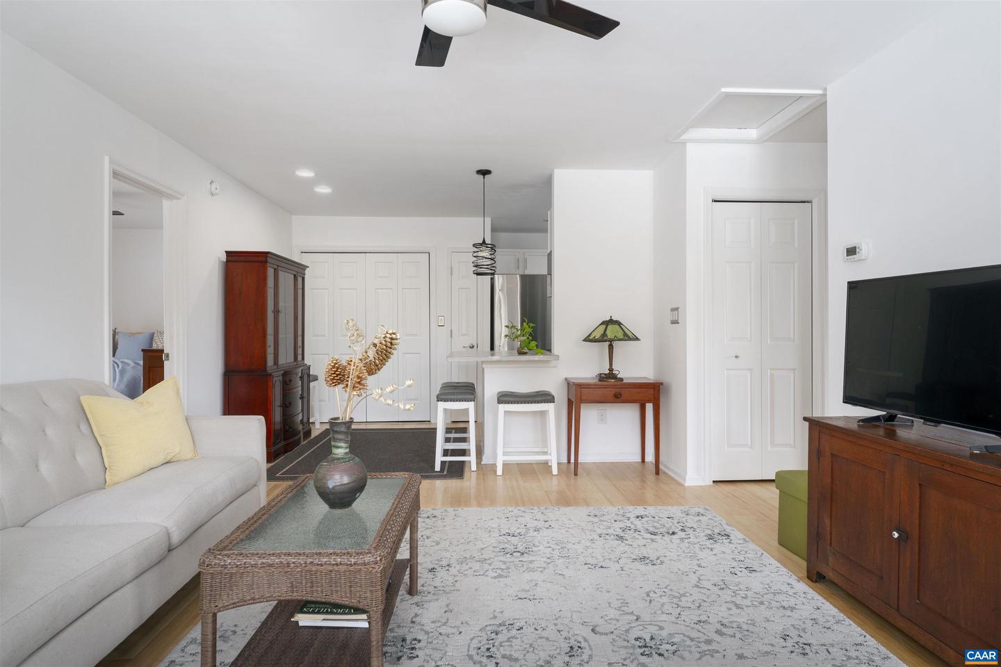 1301 CREEKSIDE DR, CHARLOTTESVILLE, Virginia 22902, 3 Bedrooms Bedrooms, ,2 BathroomsBathrooms,Residential,For sale,1301 CREEKSIDE DR,673102 MLS # 673102