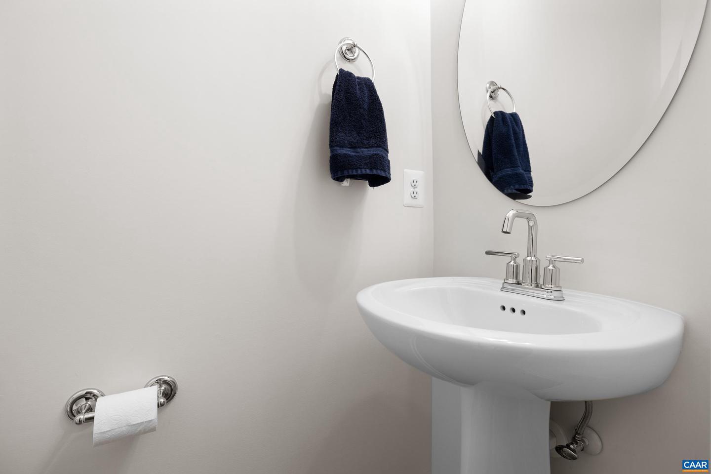 2240 FOWLER CIR, CHARLOTTESVILLE, Virginia 22901, 3 Bedrooms Bedrooms, ,3 BathroomsBathrooms,Residential,For sale,2240 FOWLER CIR,673108 MLS # 673108