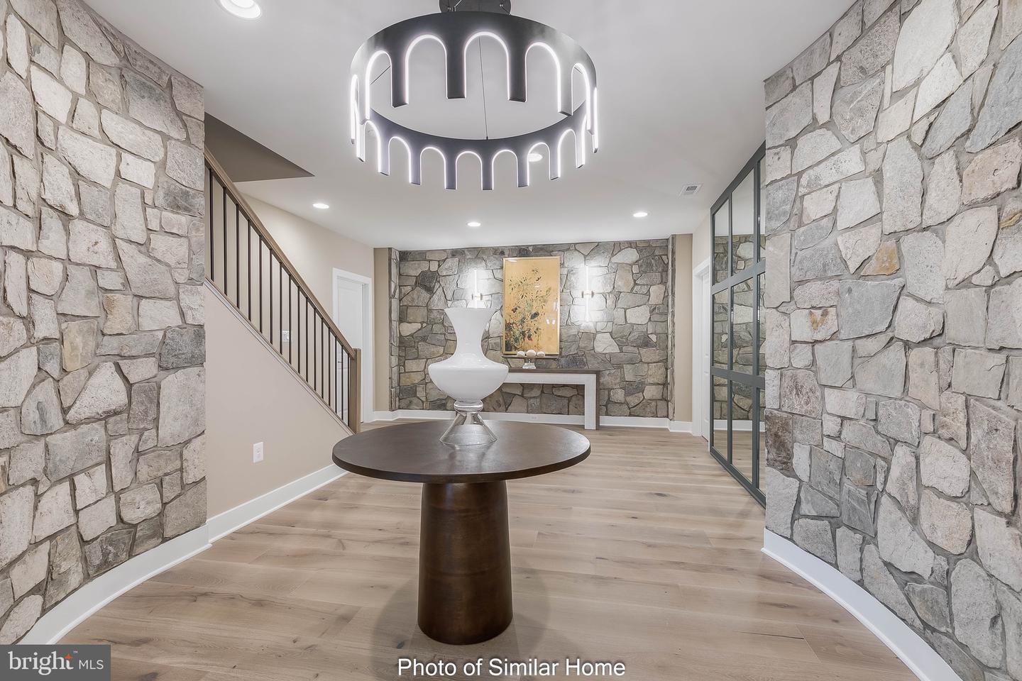 4805 FOX CHAPEL RD, FAIRFAX, Virginia 22030, 6 Bedrooms Bedrooms, ,6 BathroomsBathrooms,Residential,For sale,4805 FOX CHAPEL RD,VAFX2289714 MLS # VAFX2289714