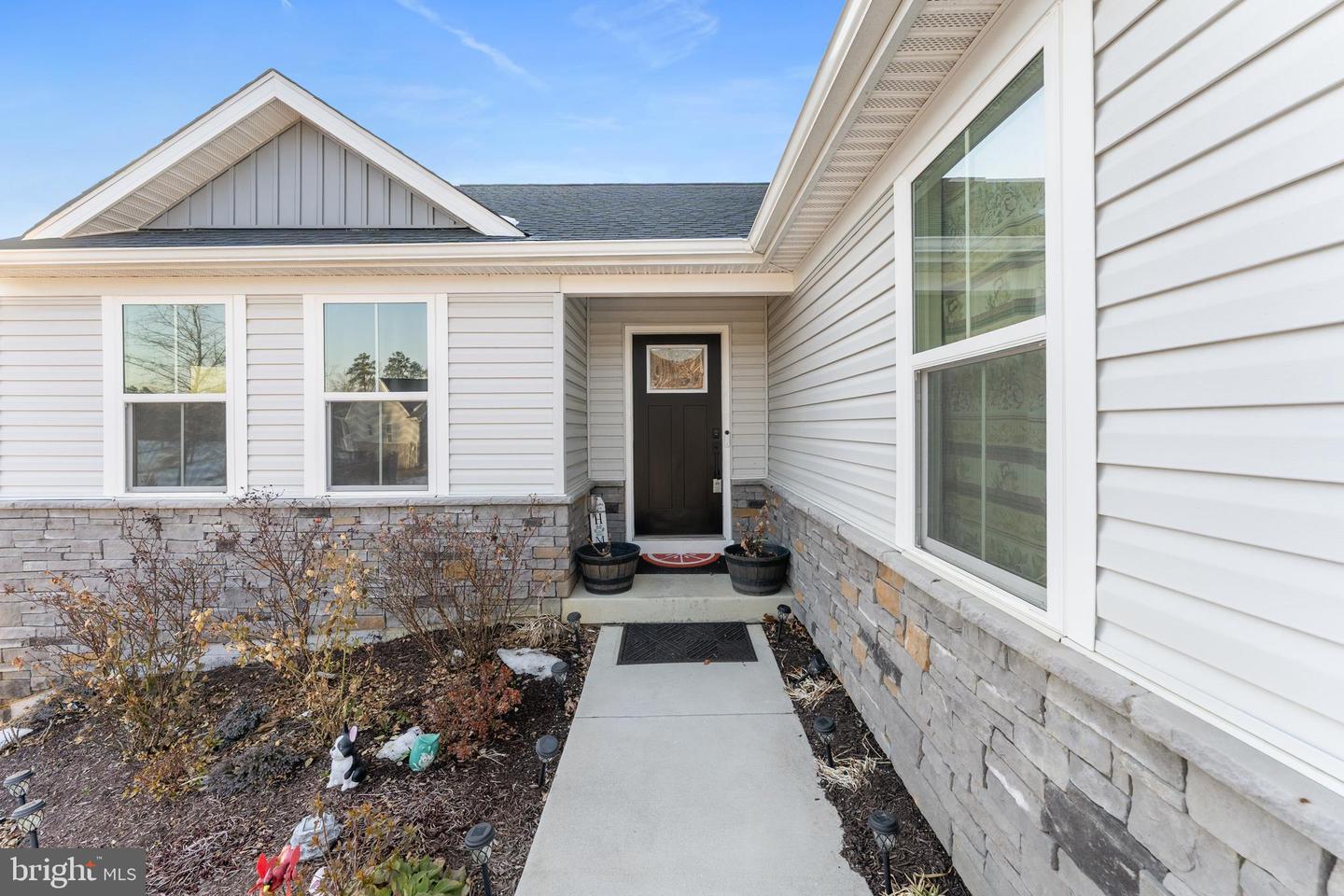 18261 SIGNATURE WAY, RUTHER GLEN, Virginia 22546, 4 Bedrooms Bedrooms, ,3 BathroomsBathrooms,Residential,For sale,18261 SIGNATURE WAY,VACV2009500 MLS # VACV2009500