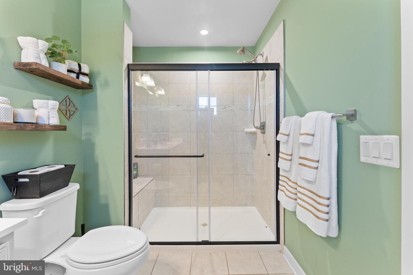 18261 SIGNATURE WAY, RUTHER GLEN, Virginia 22546, 4 Bedrooms Bedrooms, ,3 BathroomsBathrooms,Residential,For sale,18261 SIGNATURE WAY,VACV2009500 MLS # VACV2009500