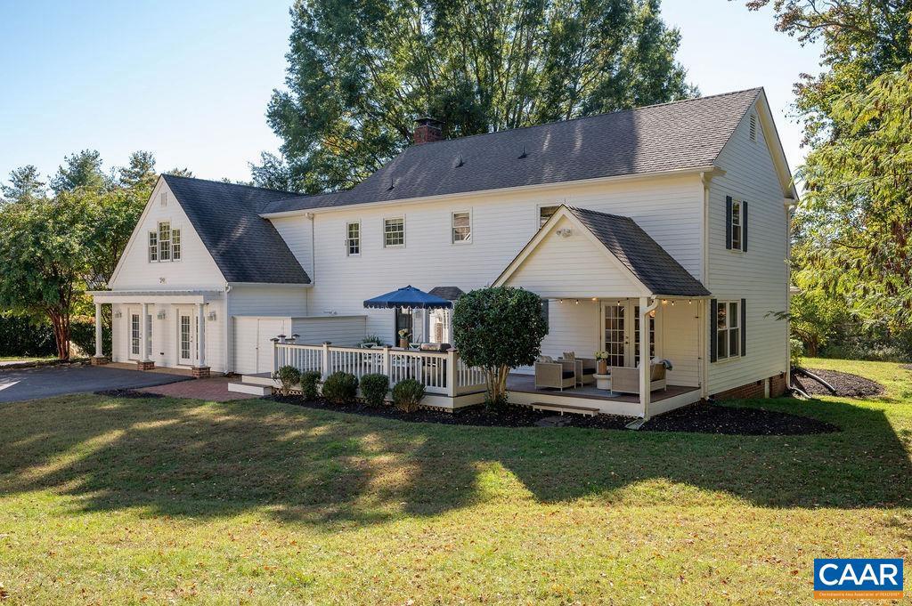 2417 HOLKHAM DR, CHARLOTTESVILLE, Virginia 22901, 6 Bedrooms Bedrooms, ,4 BathroomsBathrooms,Residential,For sale,2417 HOLKHAM DR,673125 MLS # 673125 2417 HOLKHAM DR, CHARLOTTESVILLE, Virginia 22901, 6 Bedrooms Bedrooms, ,4 BathroomsBathrooms,Residential,For sale,2417 HOLKHAM DR,673125 MLS # 673125