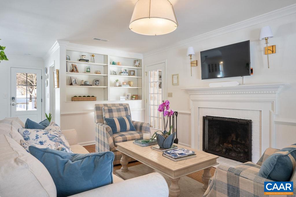 2417 HOLKHAM DR, CHARLOTTESVILLE, Virginia 22901, 6 Bedrooms Bedrooms, ,4 BathroomsBathrooms,Residential,For sale,2417 HOLKHAM DR,673125 MLS # 673125 2417 HOLKHAM DR, CHARLOTTESVILLE, Virginia 22901, 6 Bedrooms Bedrooms, ,4 BathroomsBathrooms,Residential,For sale,2417 HOLKHAM DR,673125 MLS # 673125