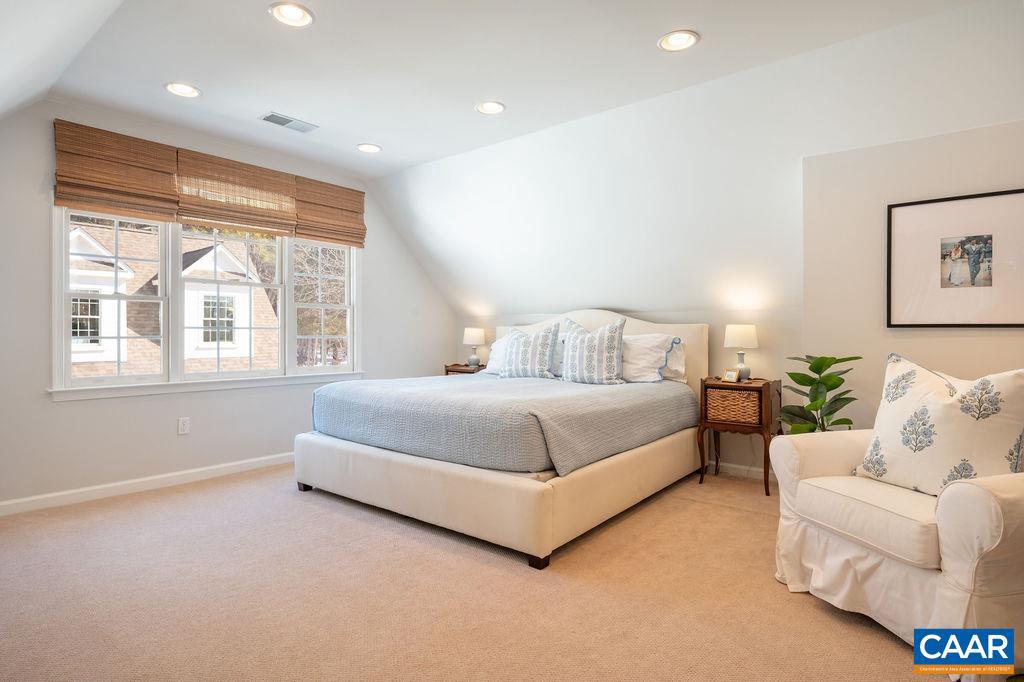 2417 HOLKHAM DR, CHARLOTTESVILLE, Virginia 22901, 6 Bedrooms Bedrooms, ,4 BathroomsBathrooms,Residential,For sale,2417 HOLKHAM DR,673125 MLS # 673125 2417 HOLKHAM DR, CHARLOTTESVILLE, Virginia 22901, 6 Bedrooms Bedrooms, ,4 BathroomsBathrooms,Residential,For sale,2417 HOLKHAM DR,673125 MLS # 673125