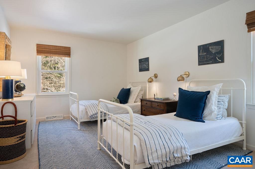 2417 HOLKHAM DR, CHARLOTTESVILLE, Virginia 22901, 6 Bedrooms Bedrooms, ,4 BathroomsBathrooms,Residential,For sale,2417 HOLKHAM DR,673125 MLS # 673125 2417 HOLKHAM DR, CHARLOTTESVILLE, Virginia 22901, 6 Bedrooms Bedrooms, ,4 BathroomsBathrooms,Residential,For sale,2417 HOLKHAM DR,673125 MLS # 673125