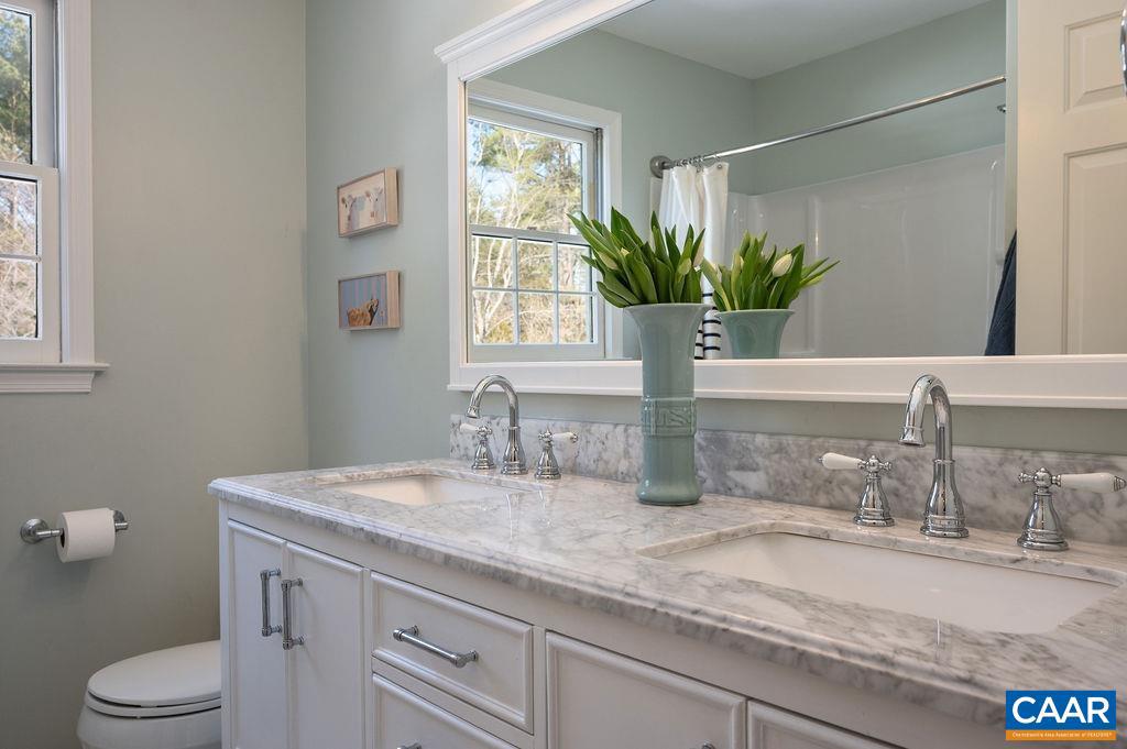 2417 HOLKHAM DR, CHARLOTTESVILLE, Virginia 22901, 6 Bedrooms Bedrooms, ,4 BathroomsBathrooms,Residential,For sale,2417 HOLKHAM DR,673125 MLS # 673125 2417 HOLKHAM DR, CHARLOTTESVILLE, Virginia 22901, 6 Bedrooms Bedrooms, ,4 BathroomsBathrooms,Residential,For sale,2417 HOLKHAM DR,673125 MLS # 673125