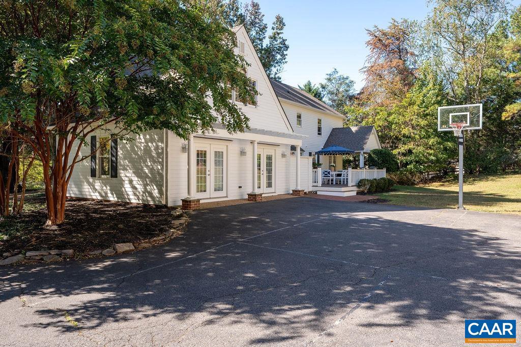 2417 HOLKHAM DR, CHARLOTTESVILLE, Virginia 22901, 6 Bedrooms Bedrooms, ,4 BathroomsBathrooms,Residential,For sale,2417 HOLKHAM DR,673125 MLS # 673125 2417 HOLKHAM DR, CHARLOTTESVILLE, Virginia 22901, 6 Bedrooms Bedrooms, ,4 BathroomsBathrooms,Residential,For sale,2417 HOLKHAM DR,673125 MLS # 673125