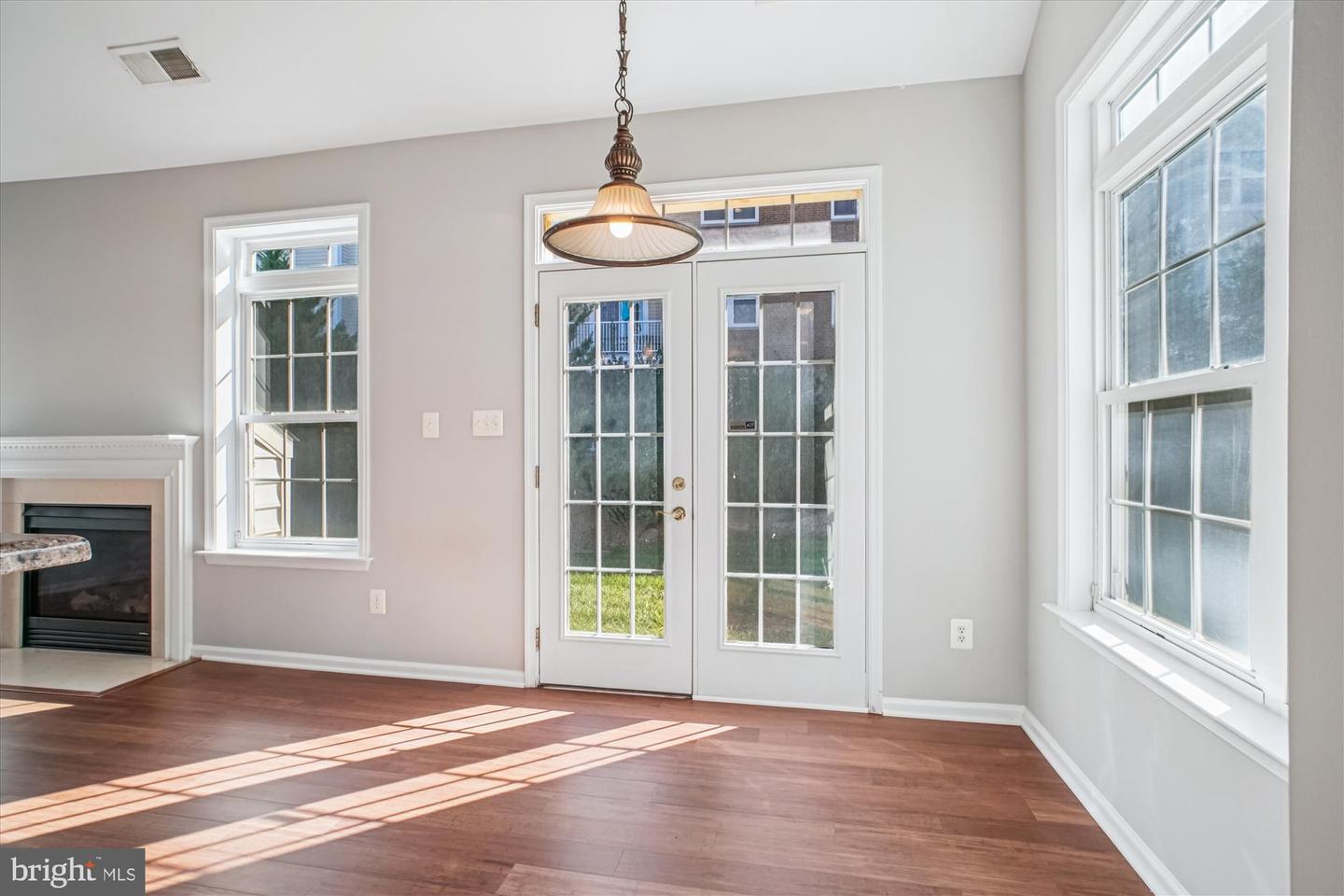 20763 CRESCENT POINTE PL, ASHBURN, Virginia 20147, 3 Bedrooms Bedrooms, ,3 BathroomsBathrooms,Residential,For sale,20763 CRESCENT POINTE PL,VALO2115330 MLS # VALO2115330