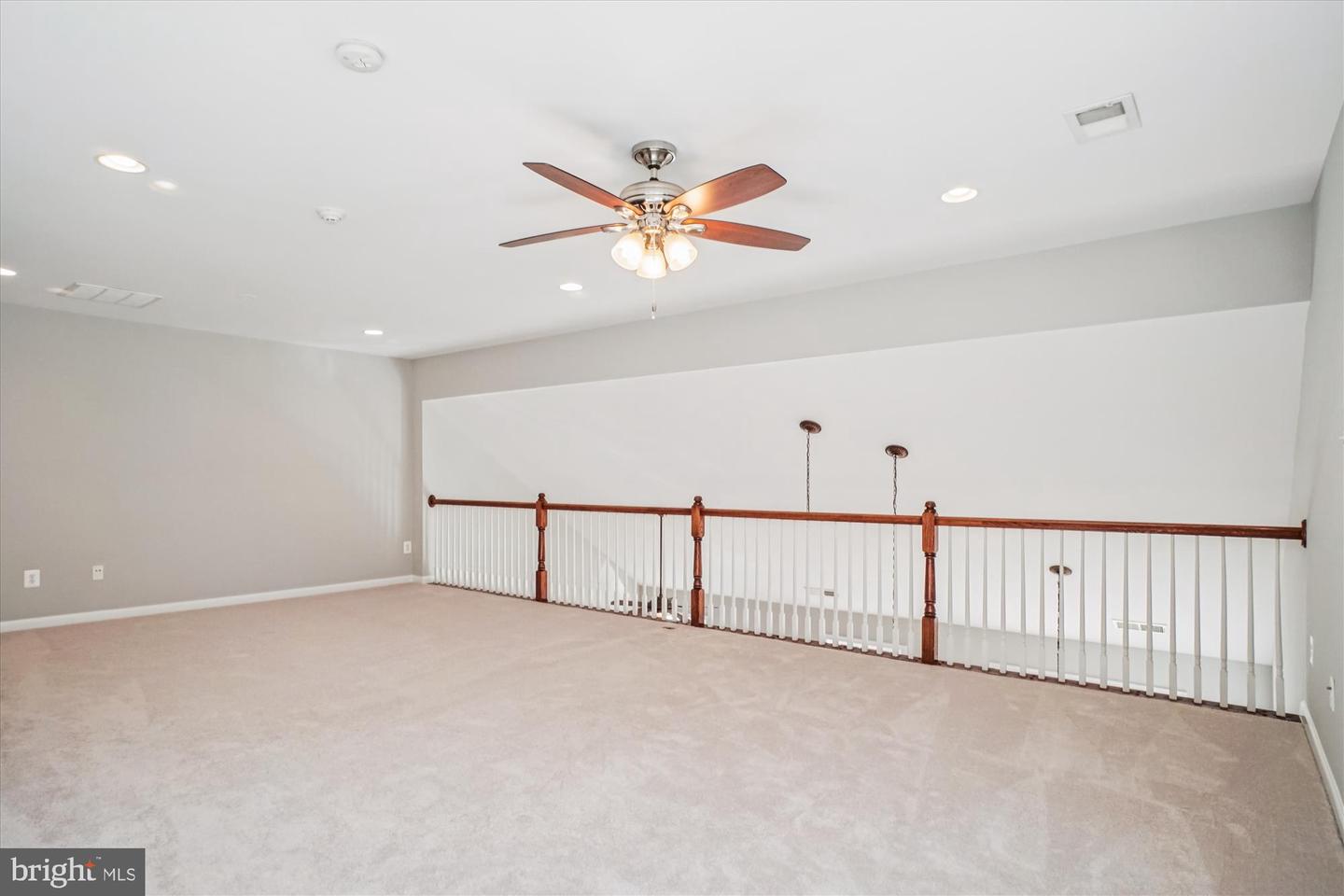 20763 CRESCENT POINTE PL, ASHBURN, Virginia 20147, 3 Bedrooms Bedrooms, ,3 BathroomsBathrooms,Residential,For sale,20763 CRESCENT POINTE PL,VALO2115330 MLS # VALO2115330