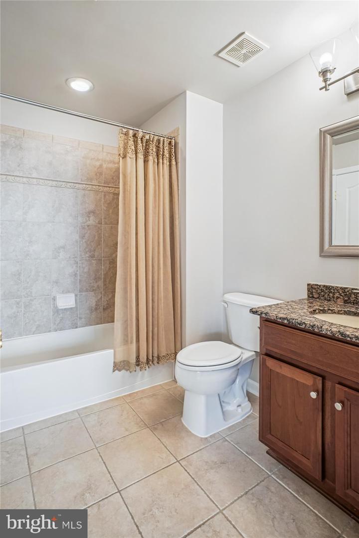 20763 CRESCENT POINTE PL, ASHBURN, Virginia 20147, 3 Bedrooms Bedrooms, ,3 BathroomsBathrooms,Residential,For sale,20763 CRESCENT POINTE PL,VALO2115330 MLS # VALO2115330