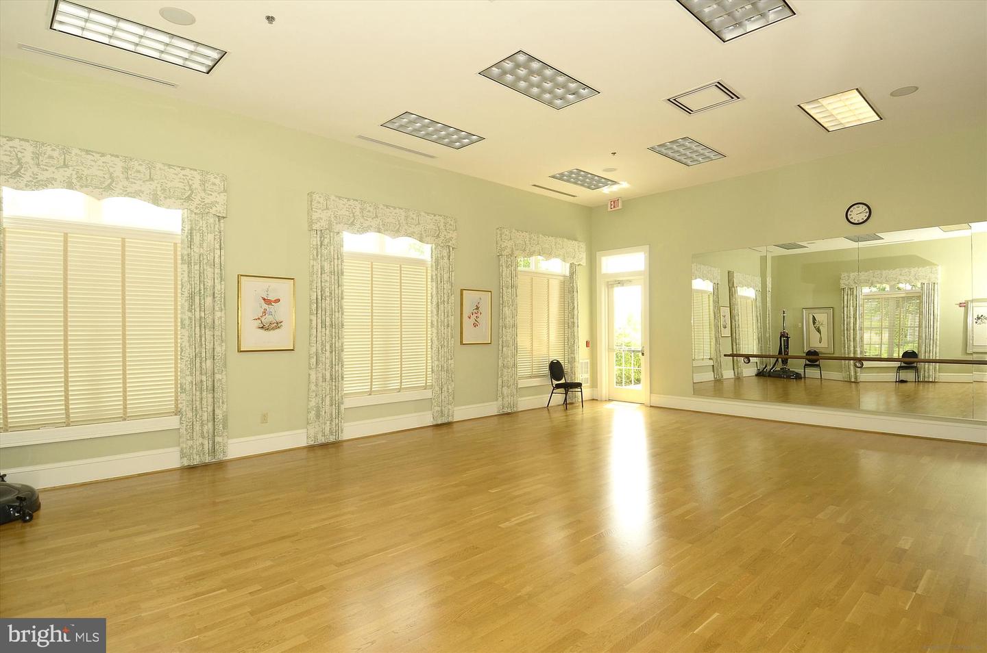 20763 CRESCENT POINTE PL, ASHBURN, Virginia 20147, 3 Bedrooms Bedrooms, ,3 BathroomsBathrooms,Residential,For sale,20763 CRESCENT POINTE PL,VALO2115330 MLS # VALO2115330