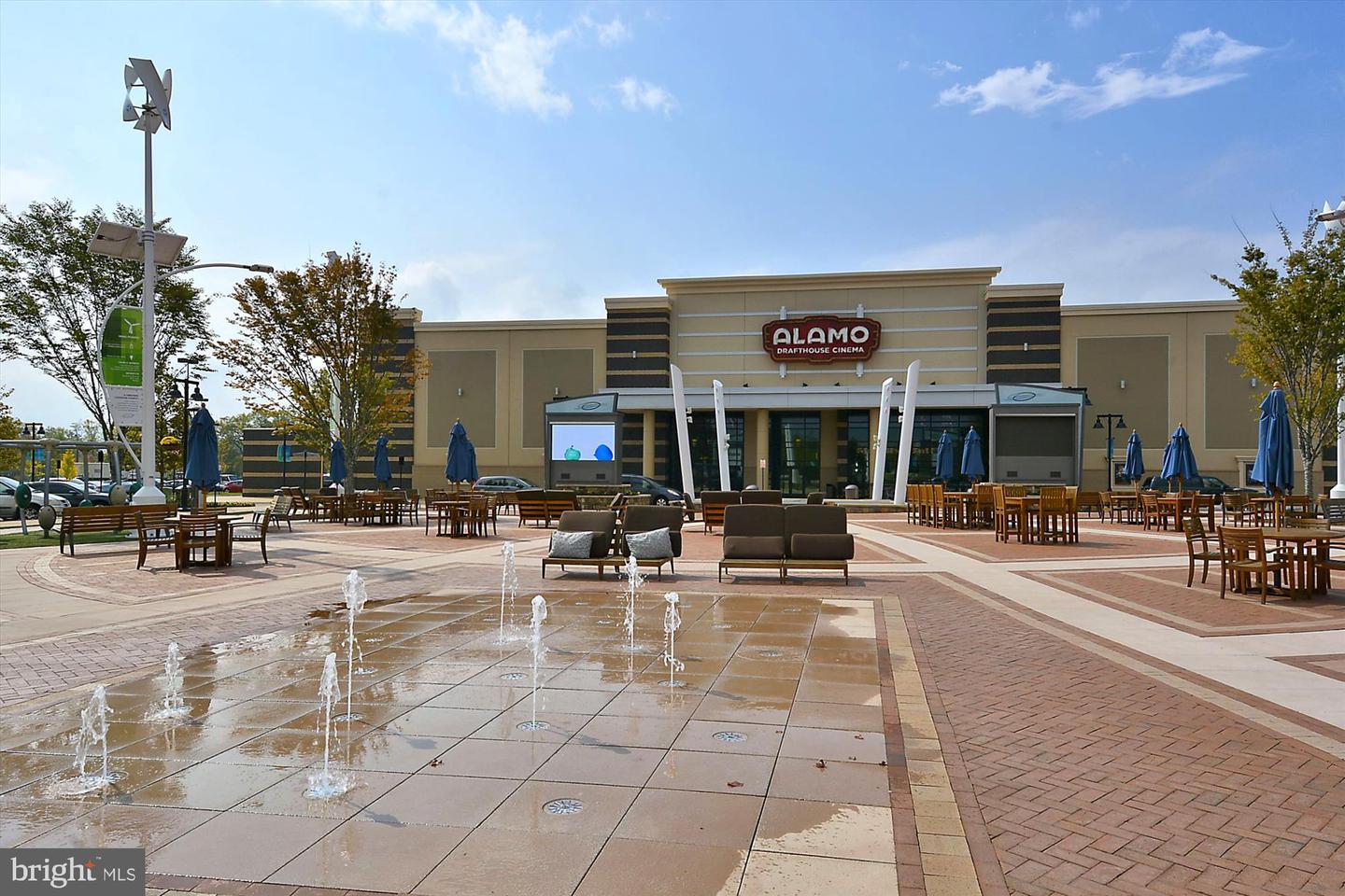 20763 CRESCENT POINTE PL, ASHBURN, Virginia 20147, 3 Bedrooms Bedrooms, ,3 BathroomsBathrooms,Residential,For sale,20763 CRESCENT POINTE PL,VALO2115330 MLS # VALO2115330