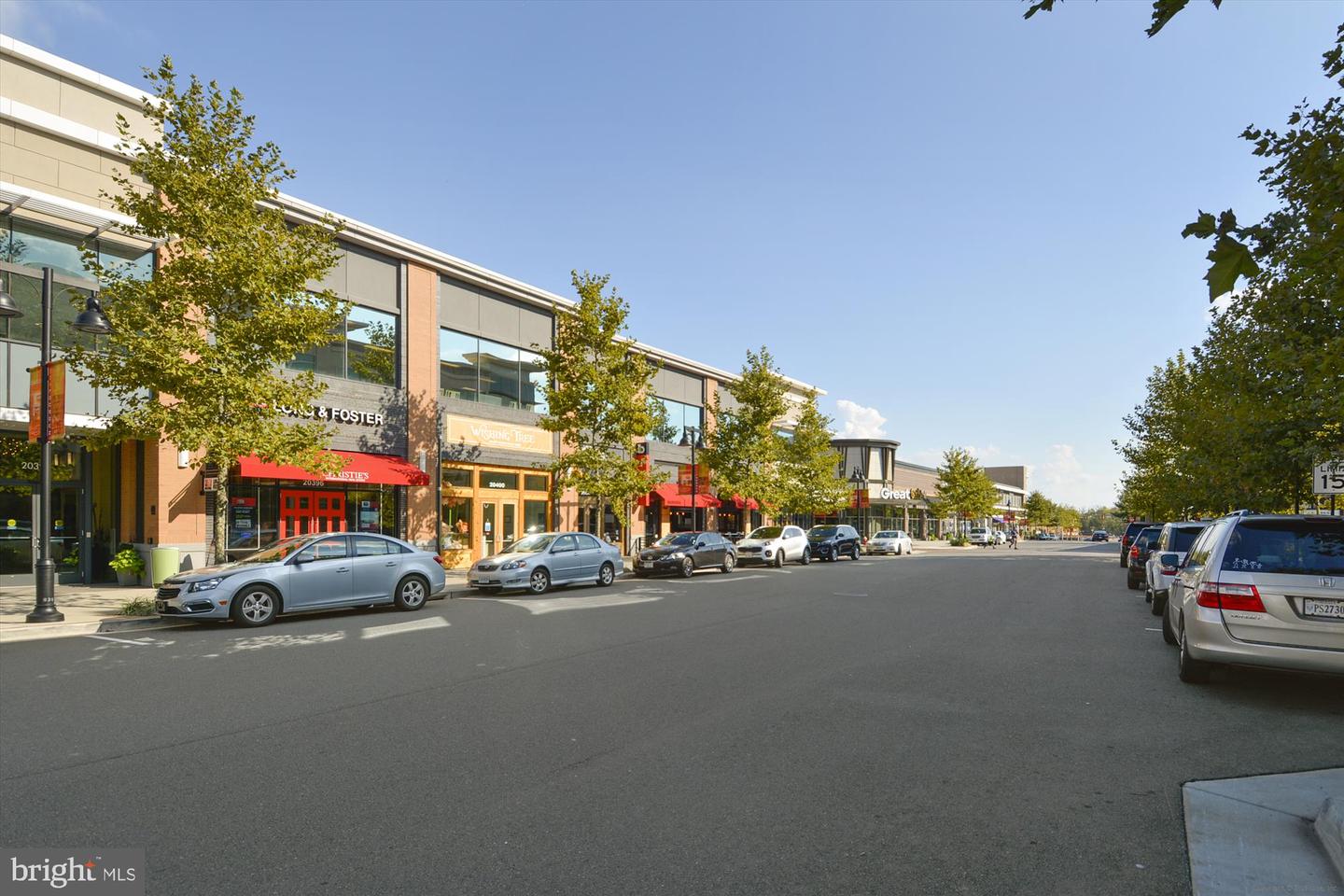 20763 CRESCENT POINTE PL, ASHBURN, Virginia 20147, 3 Bedrooms Bedrooms, ,3 BathroomsBathrooms,Residential,For sale,20763 CRESCENT POINTE PL,VALO2115330 MLS # VALO2115330