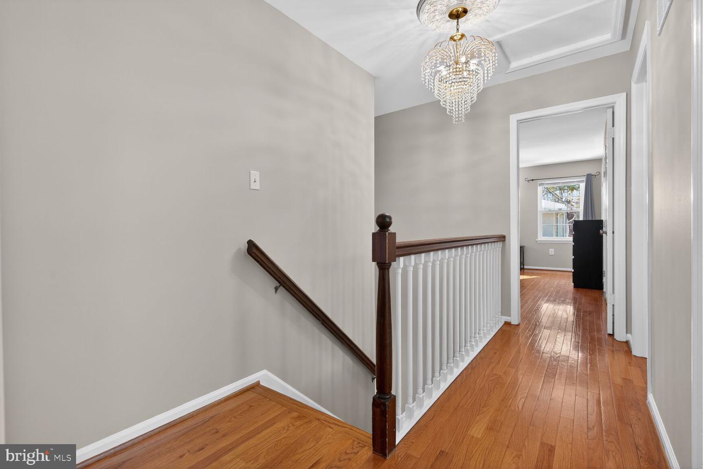 5610 WOOD THRUSH CT, FAIRFAX, Virginia 22032, 5 Bedrooms Bedrooms, ,2 BathroomsBathrooms,Residential,For sale,5610 WOOD THRUSH CT,VAFX2289302 MLS # VAFX2289302