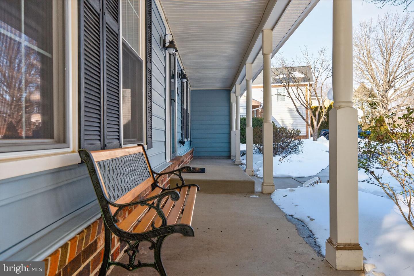 5610 WOOD THRUSH CT, FAIRFAX, Virginia 22032, 5 Bedrooms Bedrooms, ,2 BathroomsBathrooms,Residential,For sale,5610 WOOD THRUSH CT,VAFX2289302 MLS # VAFX2289302