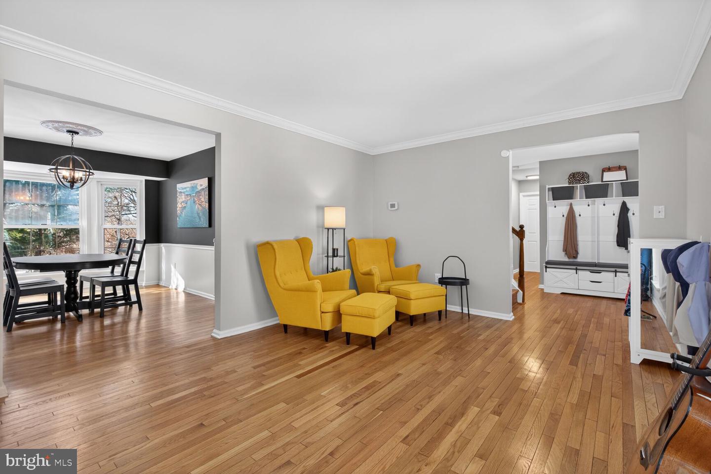 5610 WOOD THRUSH CT, FAIRFAX, Virginia 22032, 5 Bedrooms Bedrooms, ,2 BathroomsBathrooms,Residential,For sale,5610 WOOD THRUSH CT,VAFX2289302 MLS # VAFX2289302