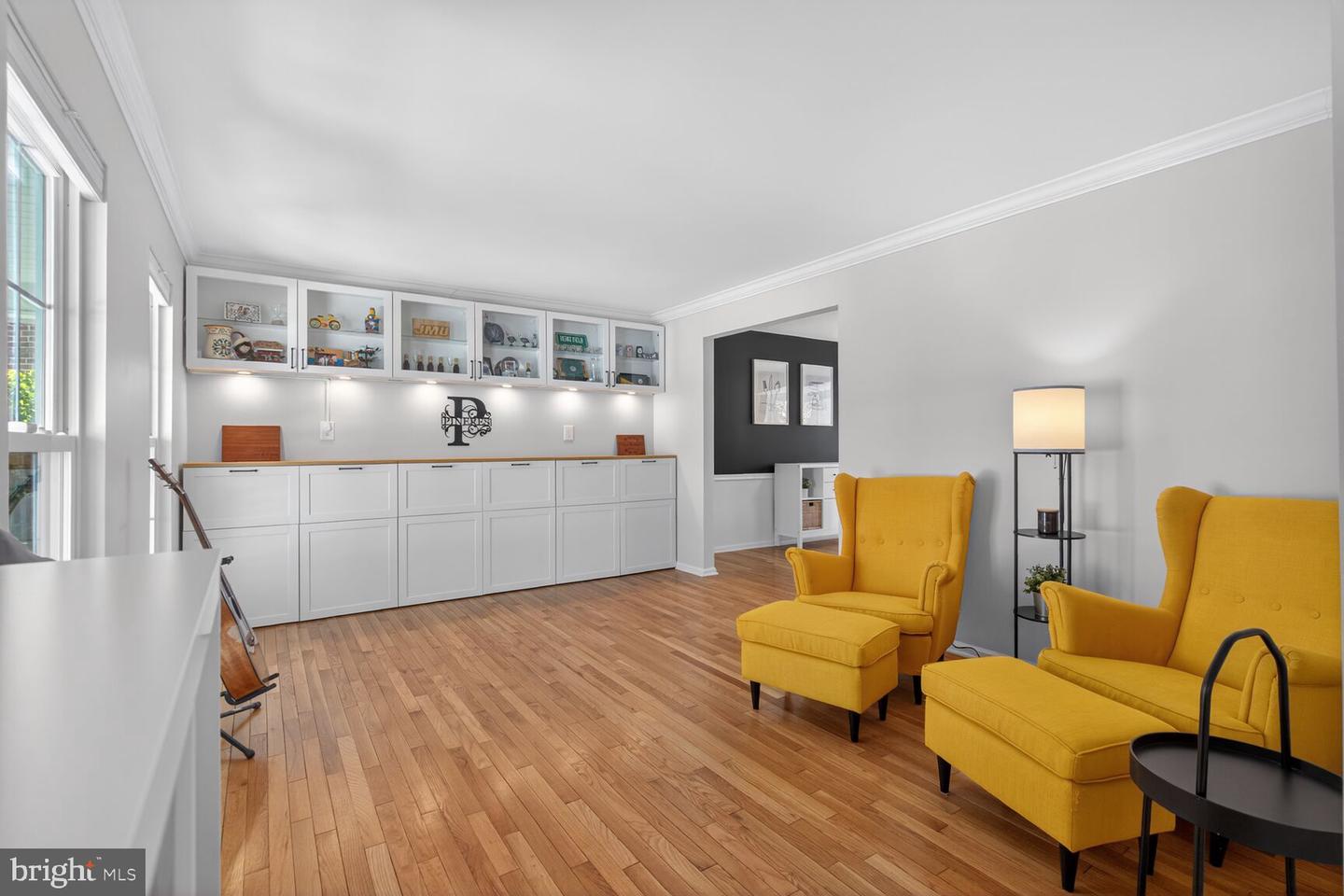 5610 WOOD THRUSH CT, FAIRFAX, Virginia 22032, 5 Bedrooms Bedrooms, ,2 BathroomsBathrooms,Residential,For sale,5610 WOOD THRUSH CT,VAFX2289302 MLS # VAFX2289302