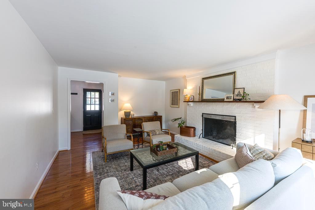 2510 LITTLE RIVER RD, HAYMARKET, Virginia 20169, 5 Bedrooms Bedrooms, 8 Rooms Rooms,2 BathroomsBathrooms,Residential,For sale,2510 LITTLE RIVER RD,VAPW2111992 MLS # VAPW2111992 2510 LITTLE RIVER RD, HAYMARKET, Virginia 20169, 5 Bedrooms Bedrooms, 8 Rooms Rooms,2 BathroomsBathrooms,Residential,For sale,2510 LITTLE RIVER RD,VAPW2111992 MLS # VAPW2111992