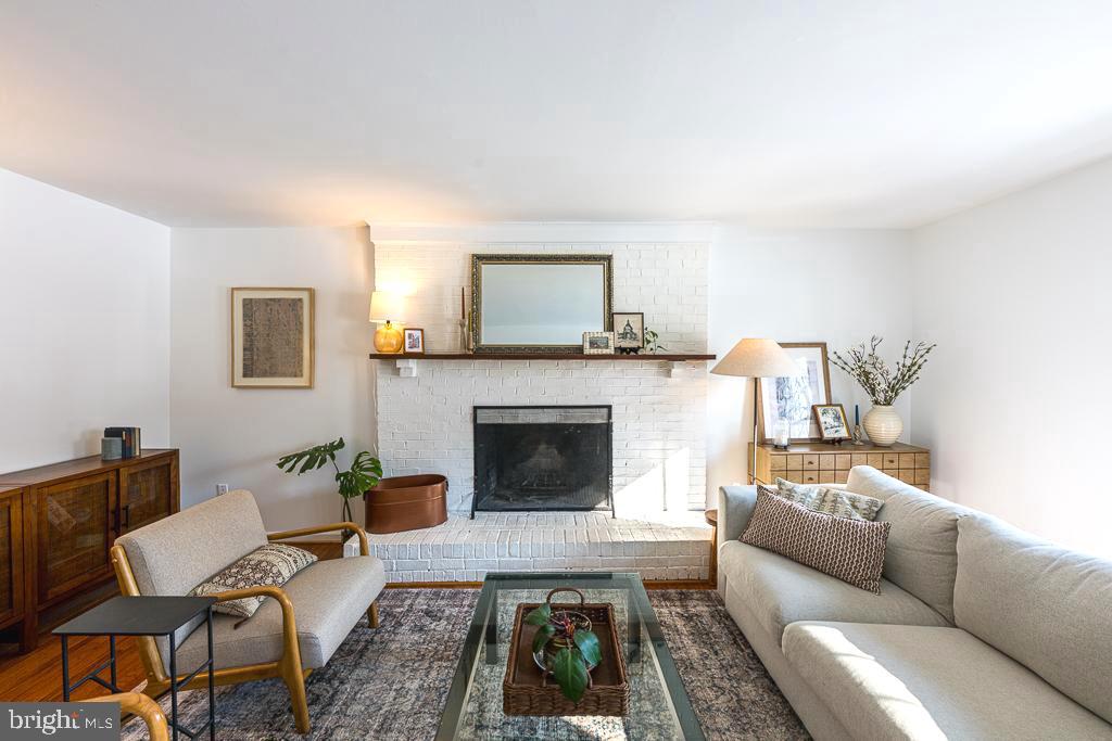 2510 LITTLE RIVER RD, HAYMARKET, Virginia 20169, 5 Bedrooms Bedrooms, 8 Rooms Rooms,2 BathroomsBathrooms,Residential,For sale,2510 LITTLE RIVER RD,VAPW2111992 MLS # VAPW2111992 2510 LITTLE RIVER RD, HAYMARKET, Virginia 20169, 5 Bedrooms Bedrooms, 8 Rooms Rooms,2 BathroomsBathrooms,Residential,For sale,2510 LITTLE RIVER RD,VAPW2111992 MLS # VAPW2111992