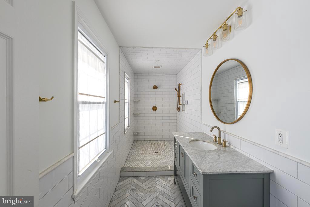 2510 LITTLE RIVER RD, HAYMARKET, Virginia 20169, 5 Bedrooms Bedrooms, 8 Rooms Rooms,2 BathroomsBathrooms,Residential,For sale,2510 LITTLE RIVER RD,VAPW2111992 MLS # VAPW2111992 2510 LITTLE RIVER RD, HAYMARKET, Virginia 20169, 5 Bedrooms Bedrooms, 8 Rooms Rooms,2 BathroomsBathrooms,Residential,For sale,2510 LITTLE RIVER RD,VAPW2111992 MLS # VAPW2111992