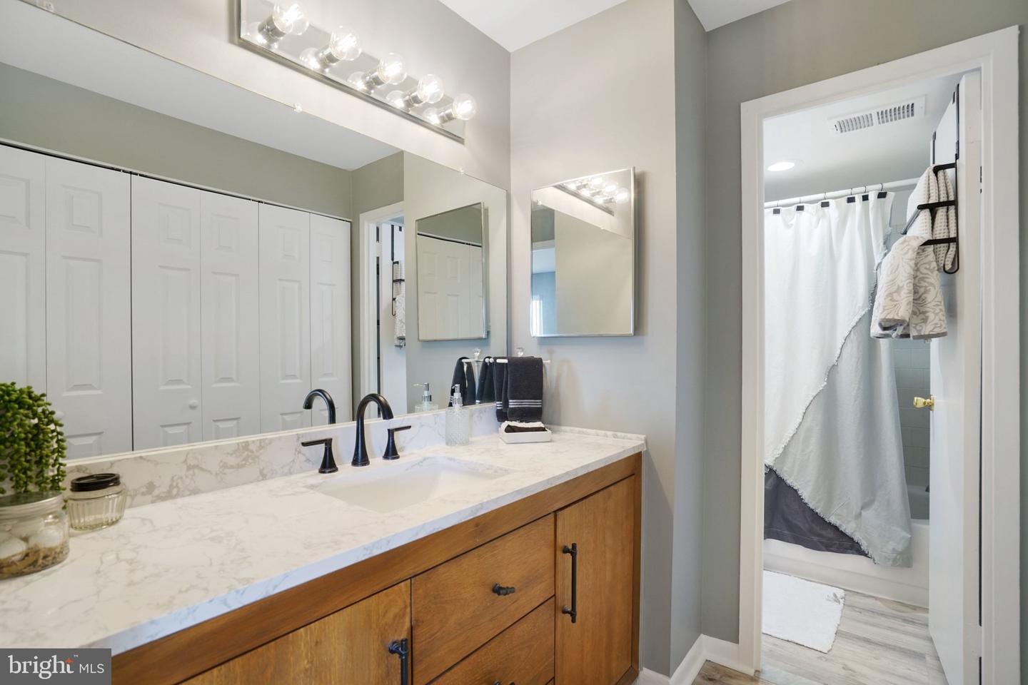 3100 S MANCHESTER ST #909, FALLS CHURCH, Virginia 22044, 1 Room Rooms,1 BathroomBathrooms,Residential,For sale,3100 S MANCHESTER ST #909,VAFX2289400 MLS # VAFX2289400